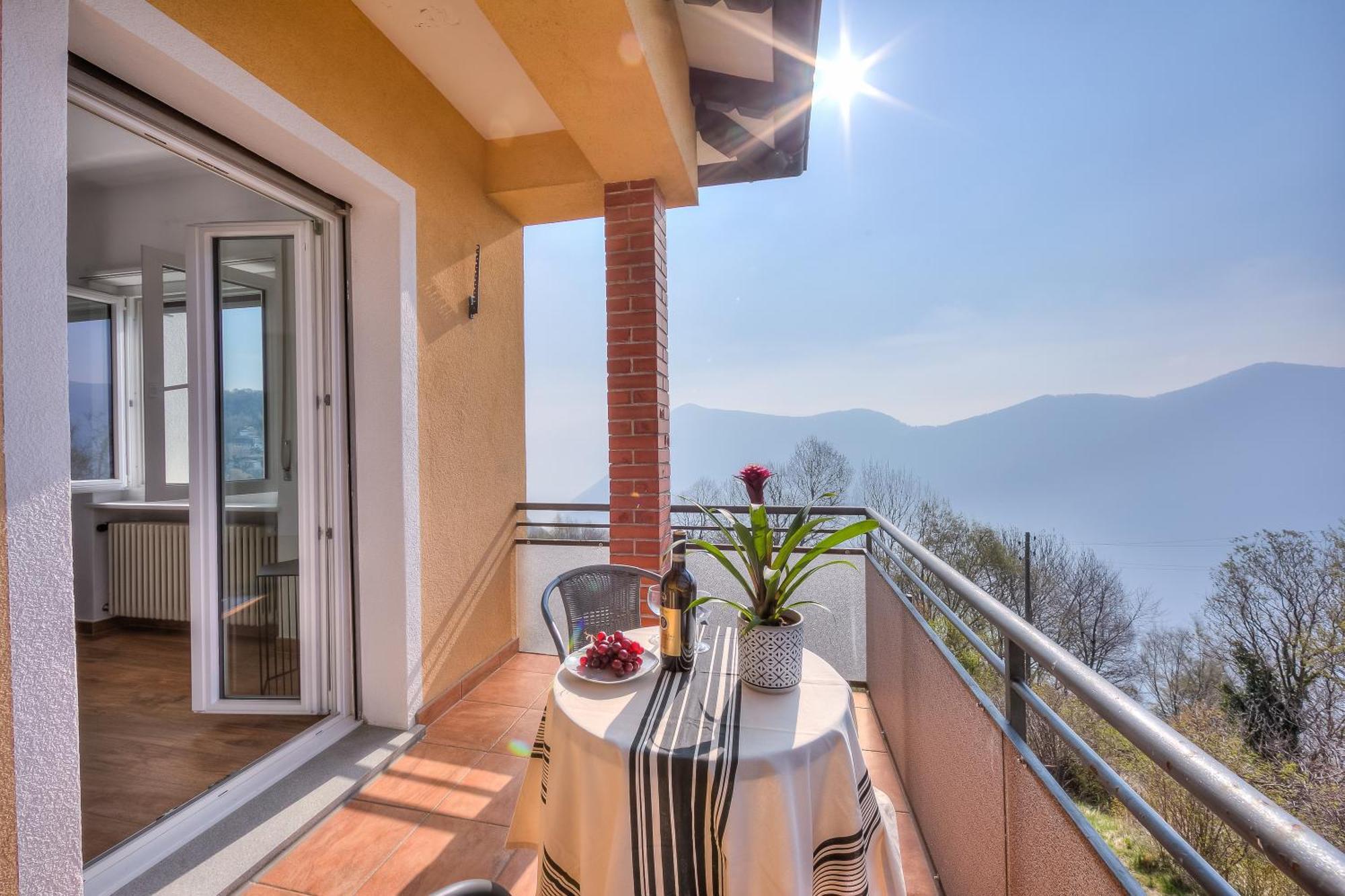 Ca' Gina Panoramica Apartment Lugano Bagian luar foto